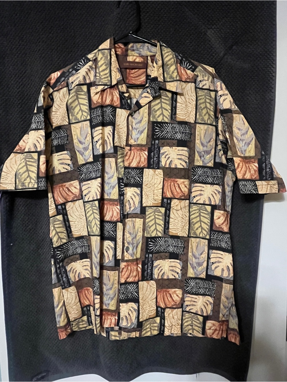 Tori Richard Short-Sleeve Patchwork Botanical Shirt in Black, Tan and Brown